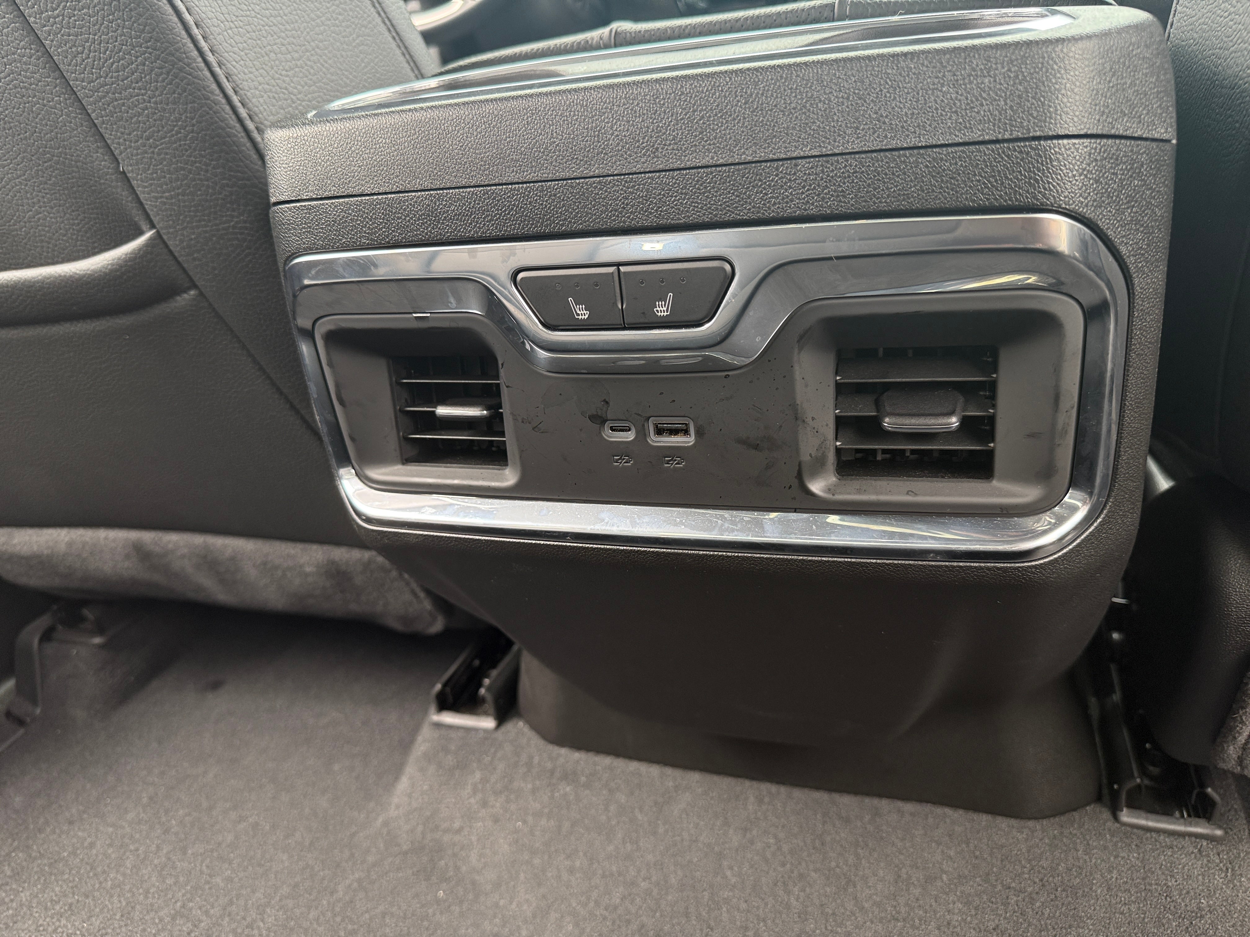 gmc sierra 2500hd 2025 1GT4URE72SF352173 image gmc sierra 2500hd 2025 1GT4URE72SF352173 image